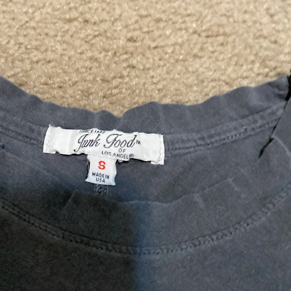 Pink Floyd Tee By Junk Food small NWOT - Picture 5 of 7